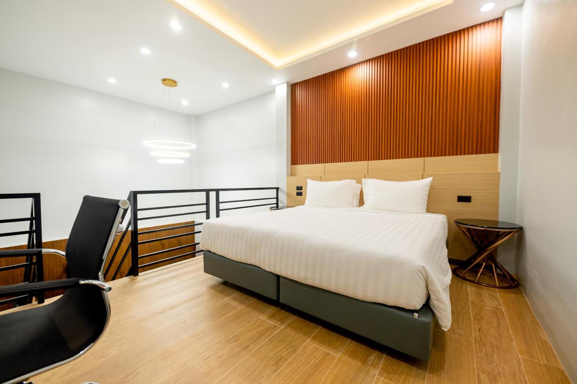 Tobedzz Hotel Ranong Exterior photo