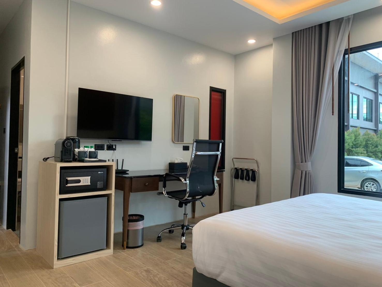 Tobedzz Hotel Ranong Exterior photo